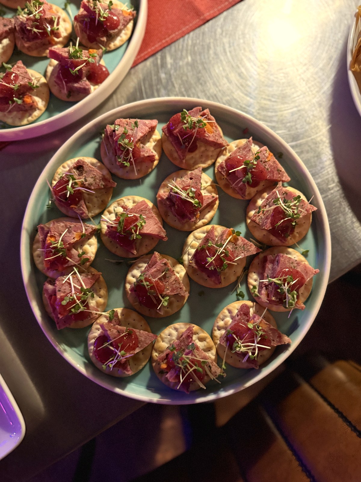 Ham hock and cranberry crackers